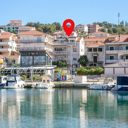 Seaside Apartments With A Swimming Pool Okrug Gornji, Ciovo - 11374 Trogir Zewnętrze zdjęcie