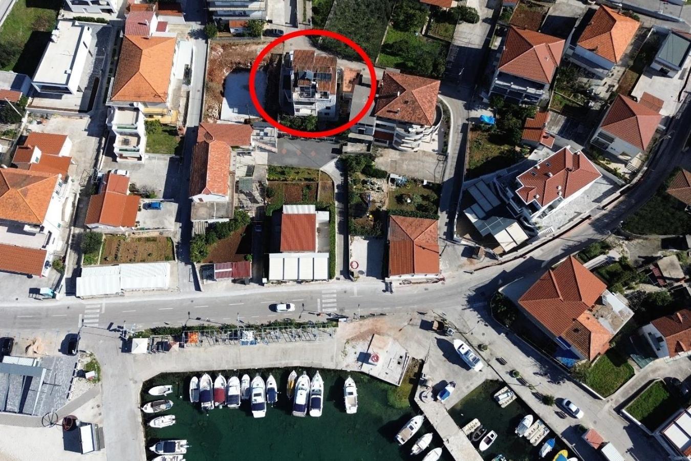 Seaside Apartments With A Swimming Pool Okrug Gornji, Ciovo - 11374 Trogir Zewnętrze zdjęcie