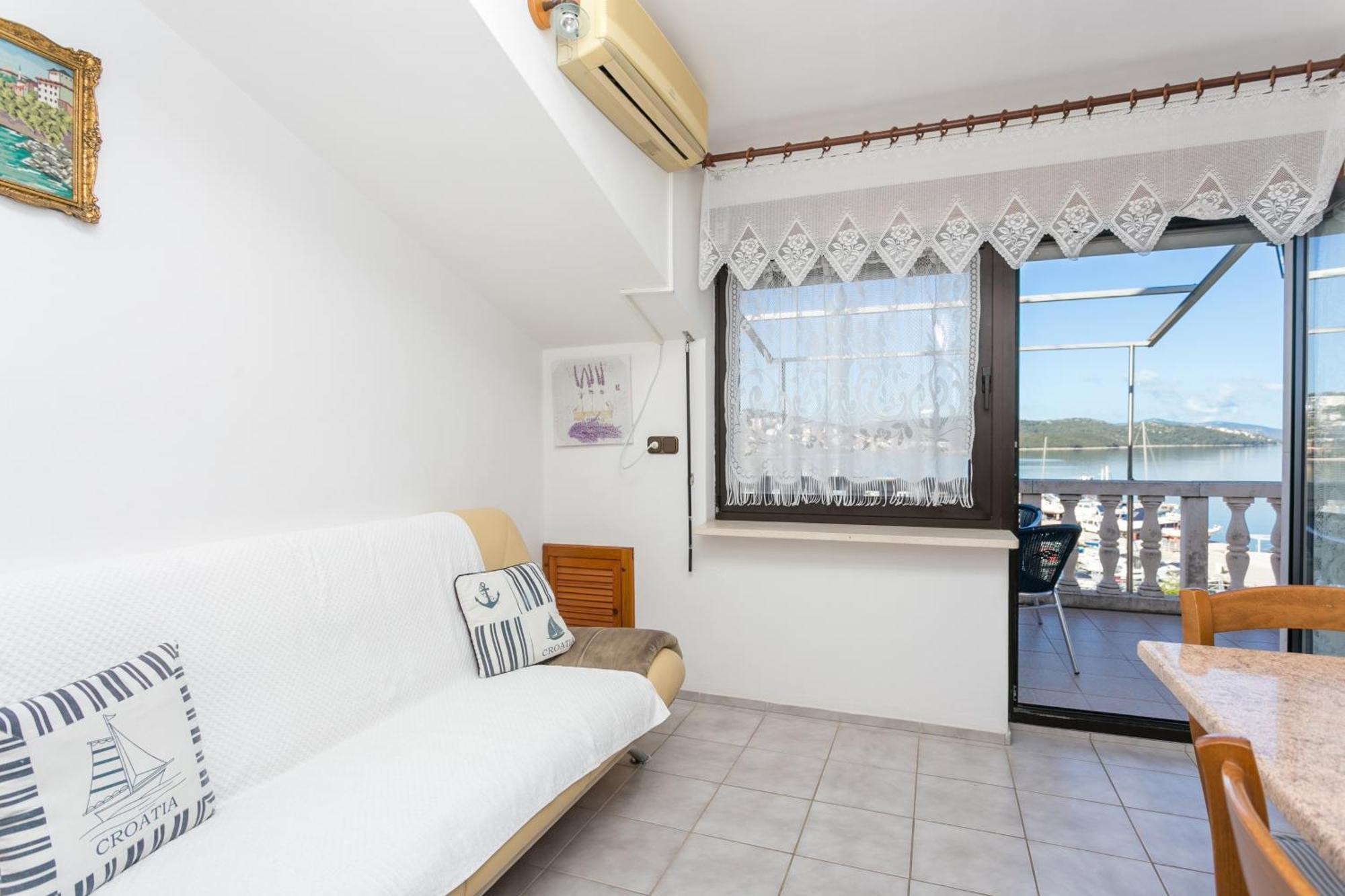Seaside Apartments With A Swimming Pool Okrug Gornji, Ciovo - 11374 Trogir Zewnętrze zdjęcie
