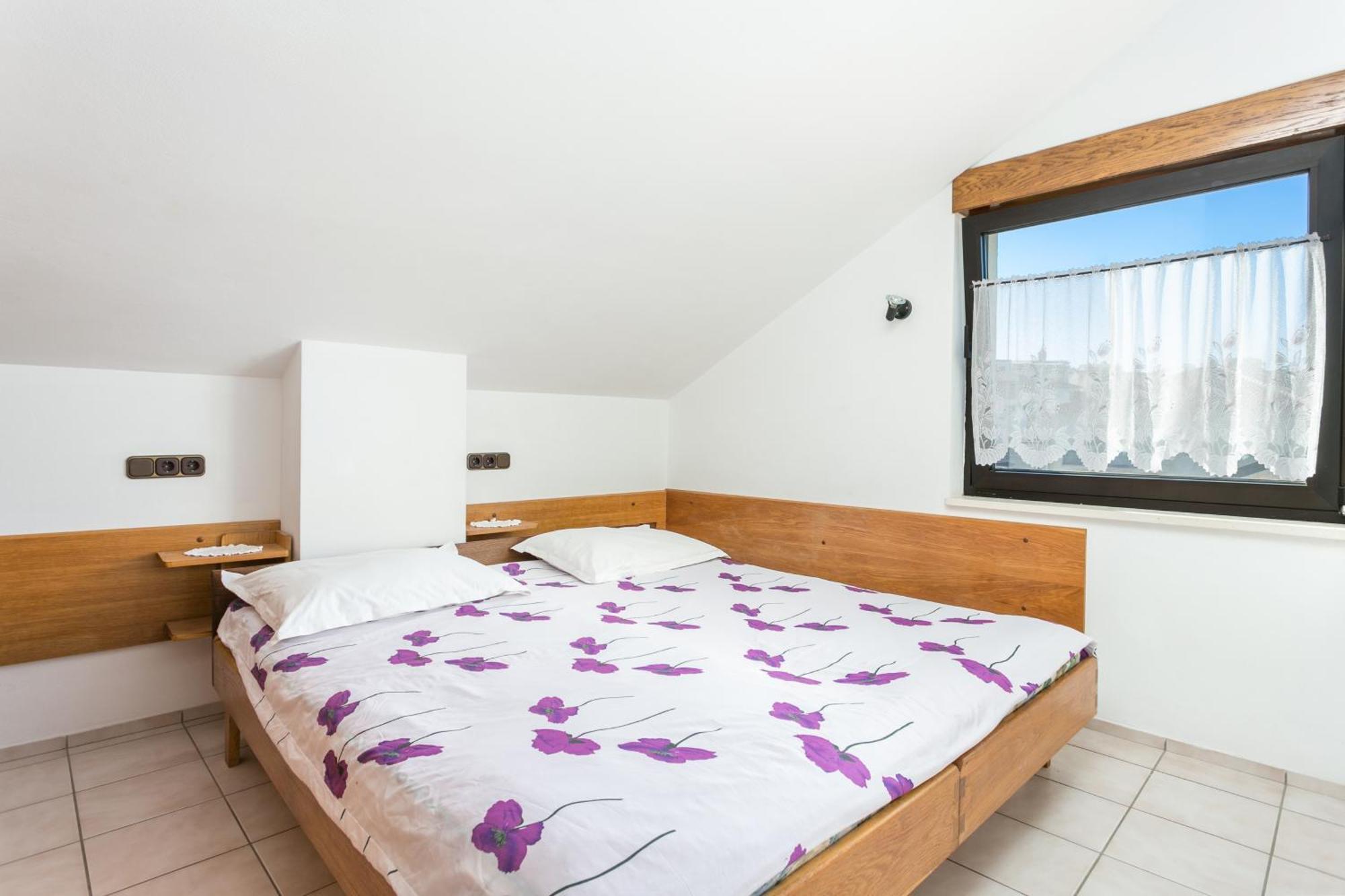 Seaside Apartments With A Swimming Pool Okrug Gornji, Ciovo - 11374 Trogir Zewnętrze zdjęcie